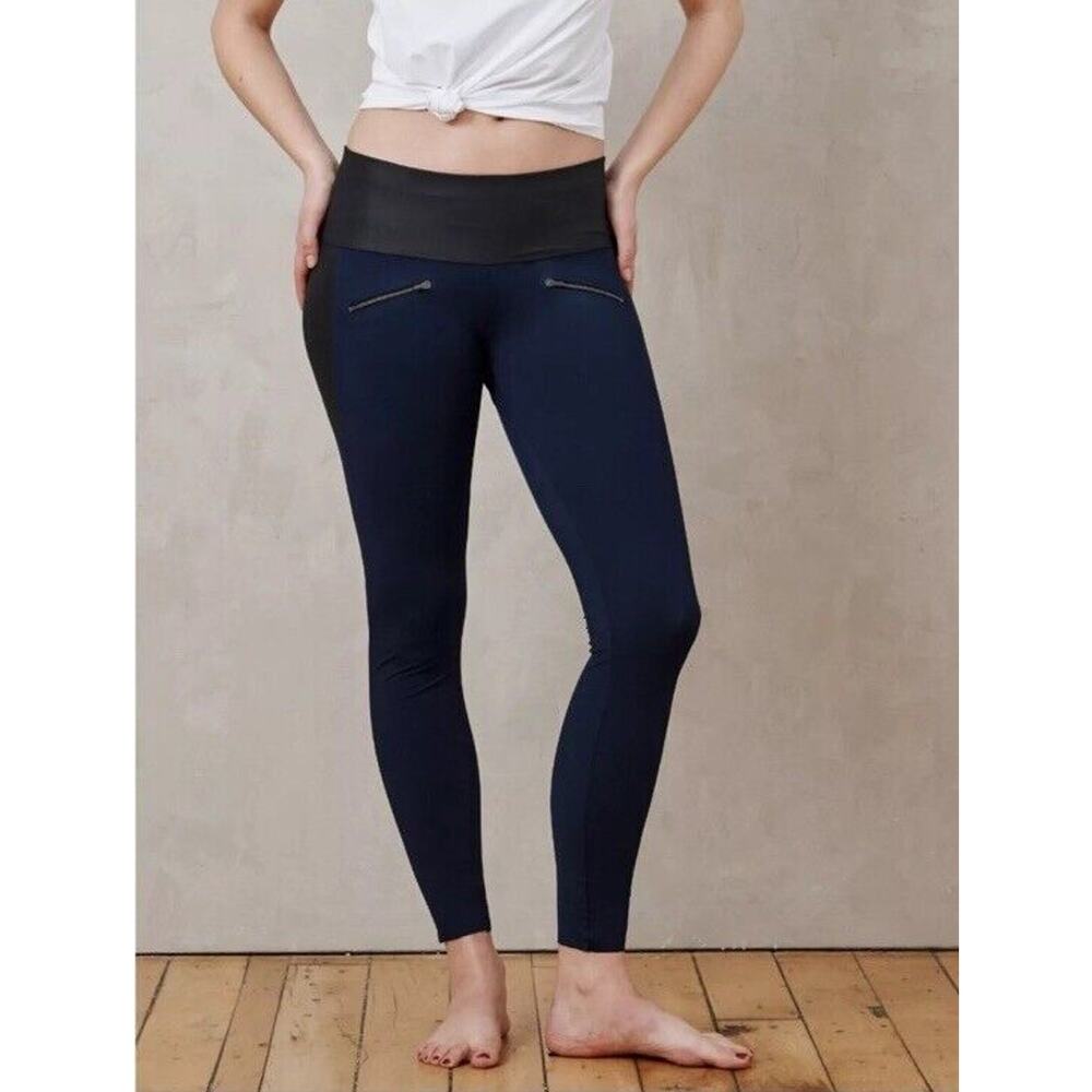 ADAY Throw And Roll Navy Blue And Black Leggings Size Small